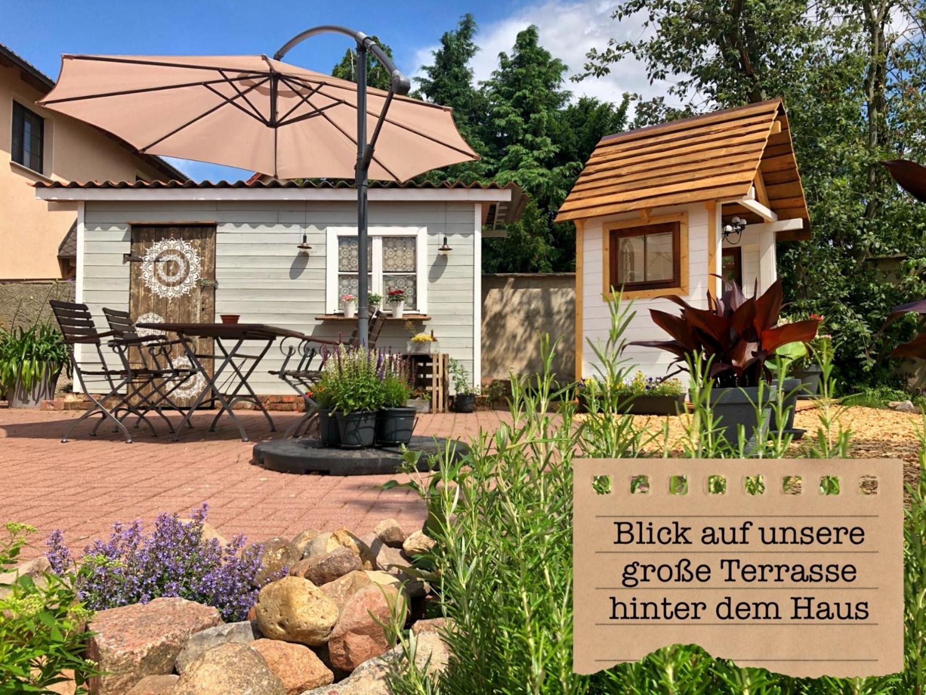 Alte Schule Wittenberg, 3 Ferienwohnungen Fuer Bis Zu 12 Personen, An Der Elbe, Mit Garten Exterior photo